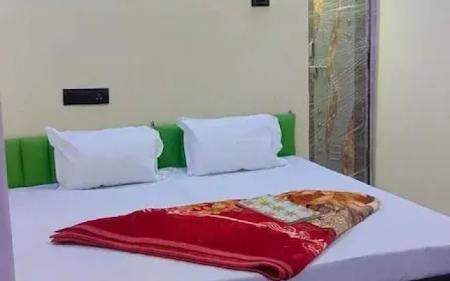 Comfort Inn Paying Guest House