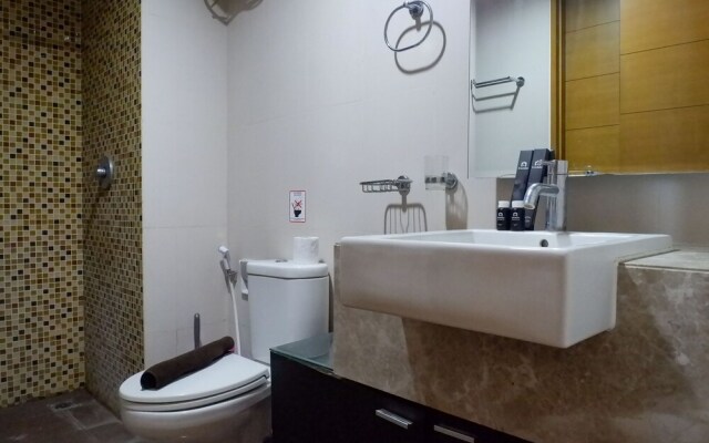 Best View And Strategic 1Br Apartment At Aryaduta Residence