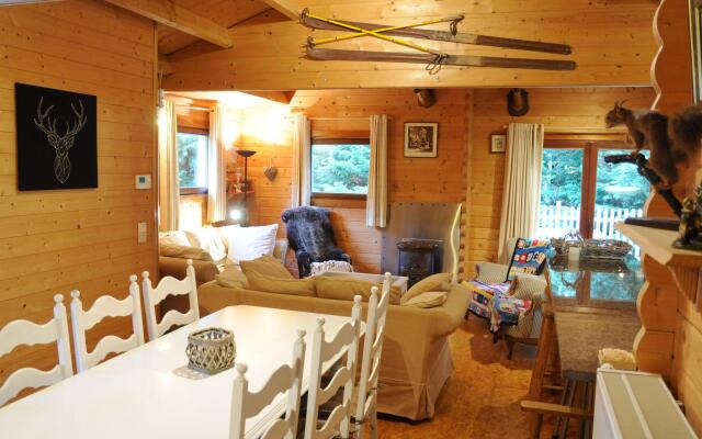 Cozy Holiday Home in Barvaux-sur-Ourthe with Sauna