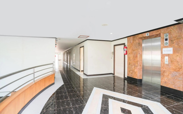 OYO 566 Princess Park Hotel