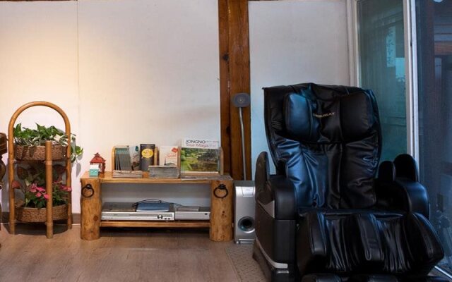 Moggoji Hanok Guesthouse