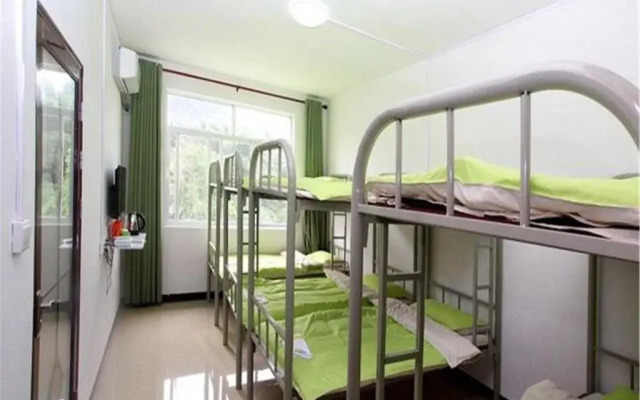 Yangsuo Mumu Sketch Base River Inn