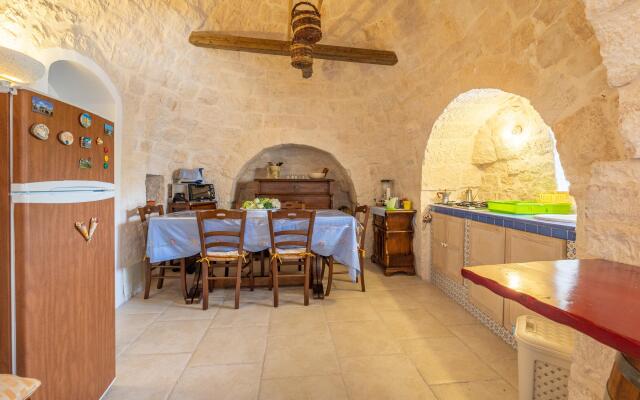 Trullo Annalise in Cisternino