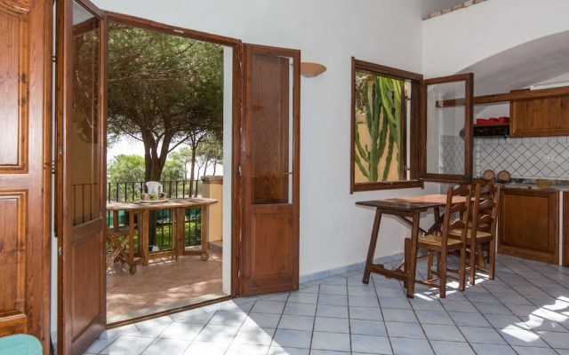 The Residence Baia delle Palme