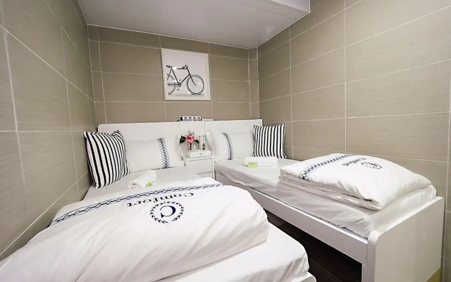 Comfort Guest House - Hostel