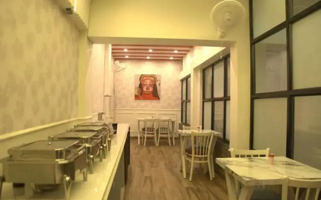 SUbhash Hotel