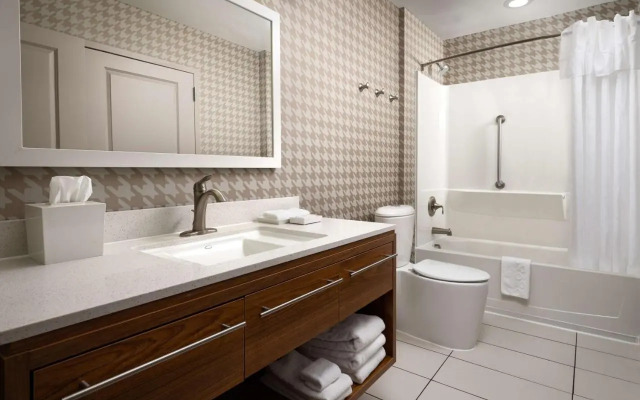 Home2 Charleston Airport Conv Ctr