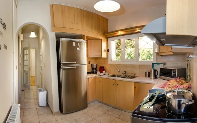 Glyfada  Aquarius Big Garden Villa