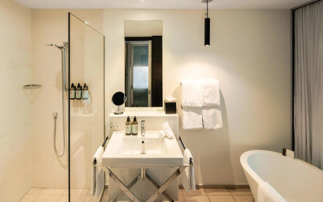 Queenstown Park Boutique Hotel