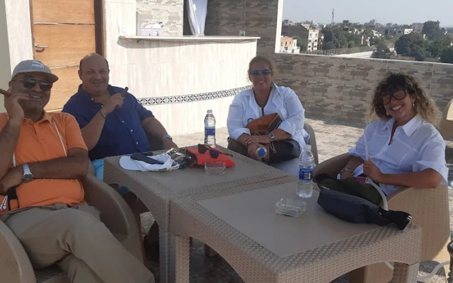 Tut Pyramids View Hotel