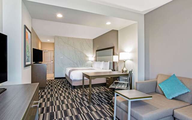 La Quinta Inn & Suites by Wyndham Sweetwater East