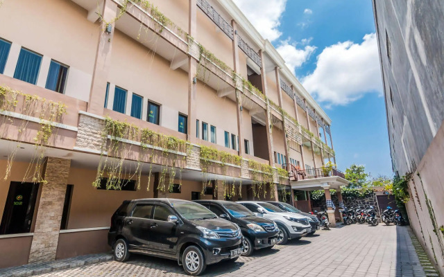 ZenRooms Denpasar Mahendradata