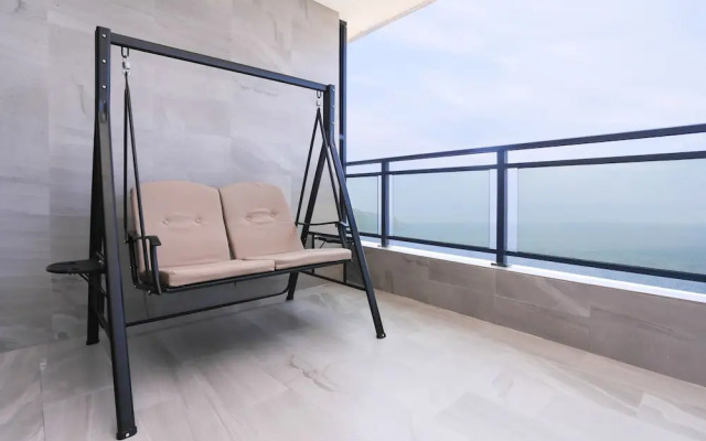 Seacliff Apartment
