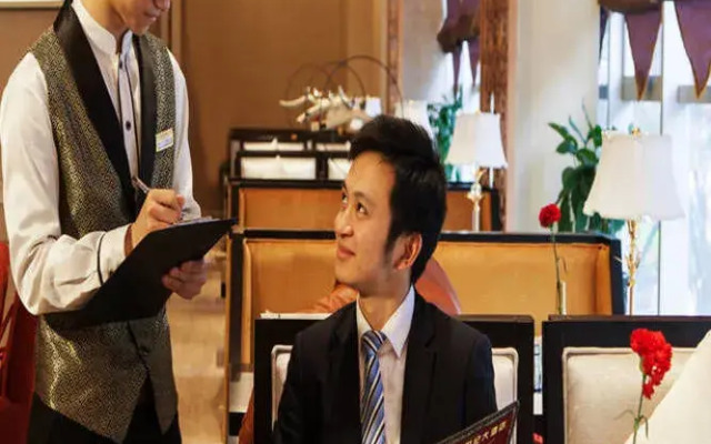 Xinxing Century Hotel