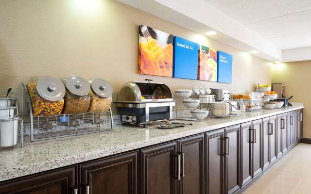 Comfort Inn Lakeshore