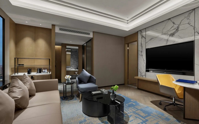 DoubleTree by Hilton Chengdu Riverside - Close to Panda Base and Chengdu East Railway