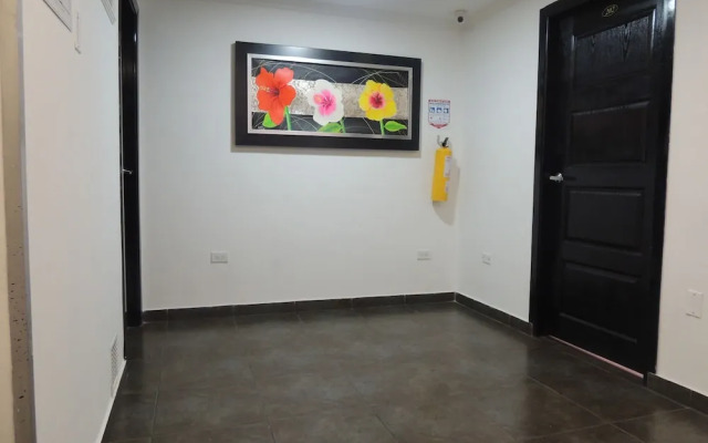 Imperial House Hotel