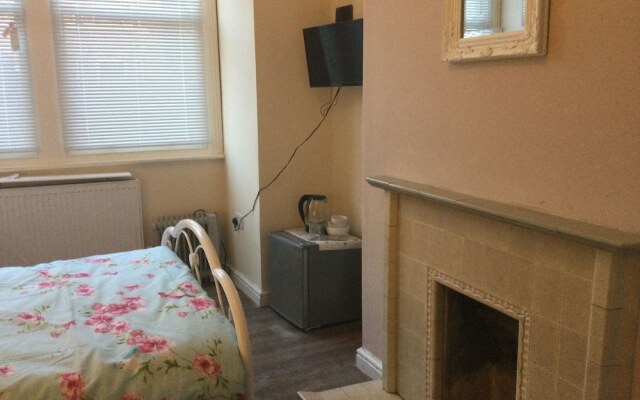 TDM Bachelot Lettings Ltd