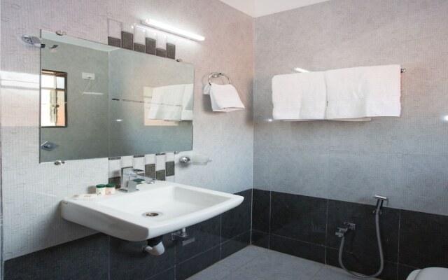 OYO 11439 Shivanya Palace