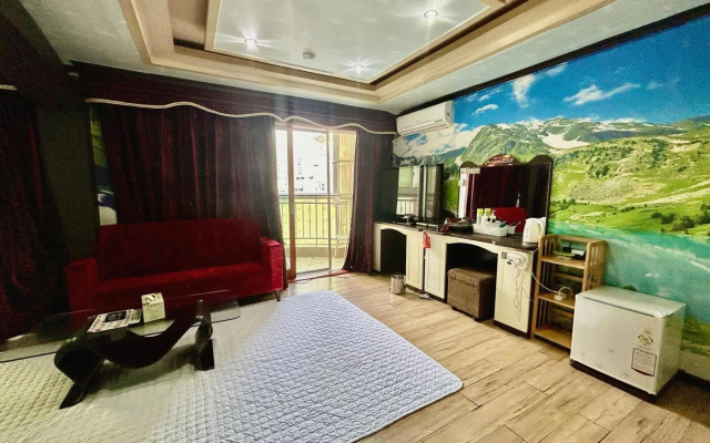 Paragon Motel