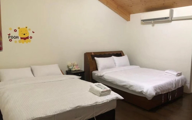 YOLOHO villa