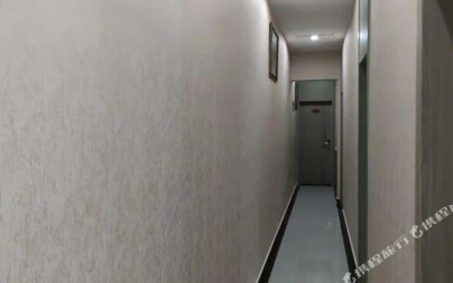 Yijia Hotel