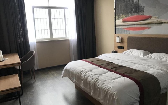 Thank Inn Plus Hotel Hubei Ezhou Echeng District Wuhan East Ocean World – Guest Rooms – Ezhou