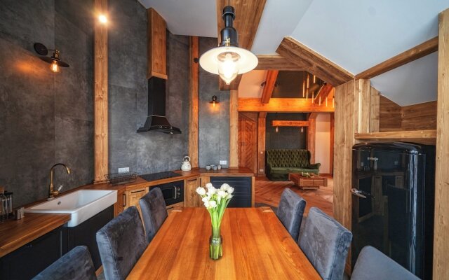 Mountain Shelter Apartments