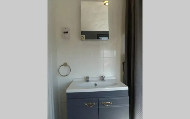 Cosy and Peaceful Maisonette with Terrace, Kidderminster
