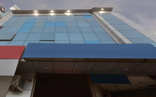 Priya Stays by OYO Rooms