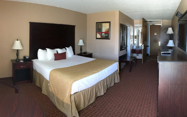 Travelodge by Wyndham Lakeland