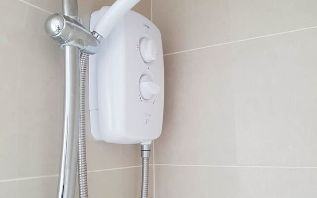 Central Windsor Apartments