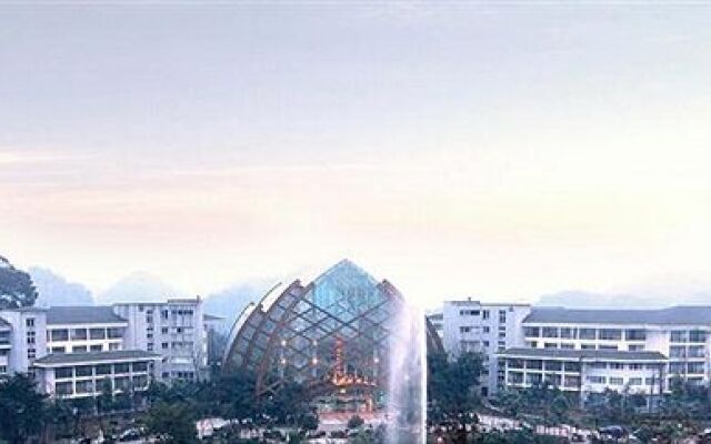Eden Resort Hotel Yibin
