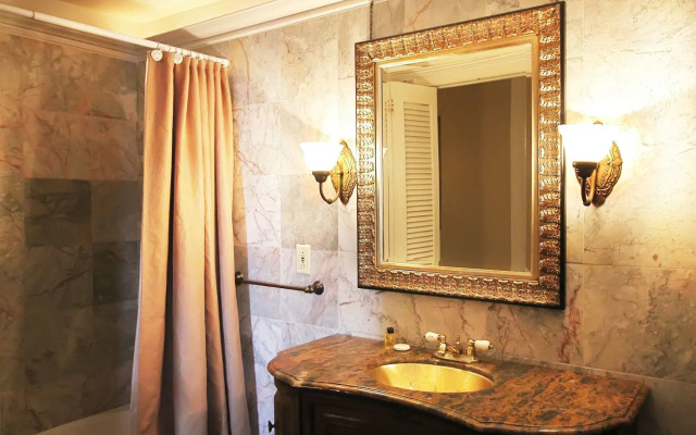 The Olivier House Hotel
