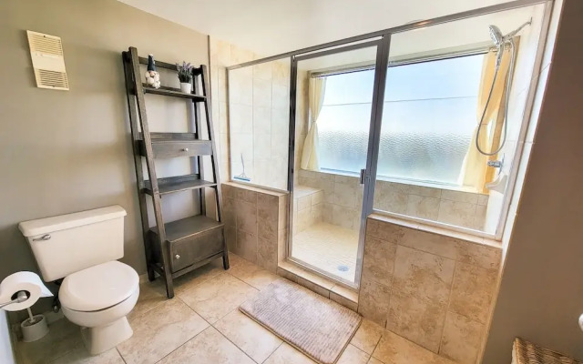 1201 South Hampton 2 Bedroom Condo