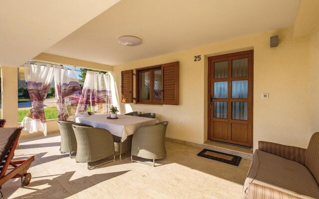 Awesome Home in Barbat with Hot Tub, WiFi, 4 Bedrooms