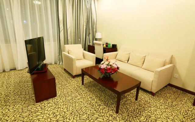 Central Business Hotel