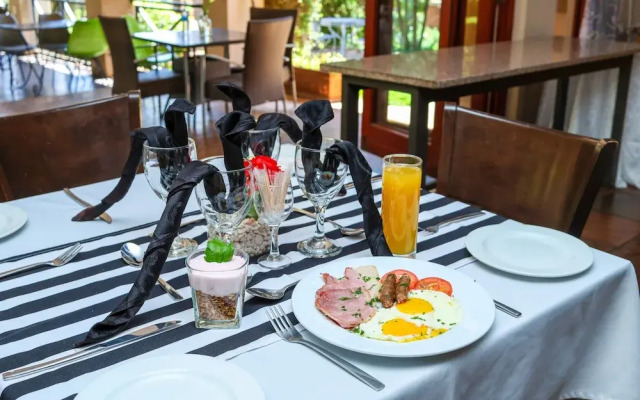 Thaba Legae Guest Lodge