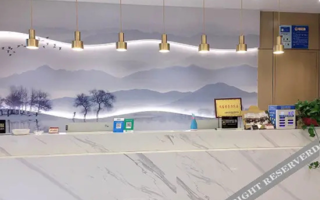Tupai hotel chain (Songzi sheshui store)