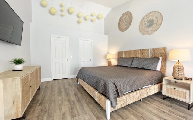 Lakeside Sunset, Davenport , US