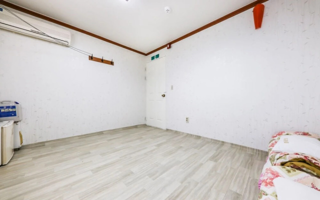Seosan Emperor Motel