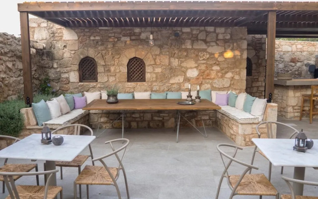 Trinity Boutique Hotel