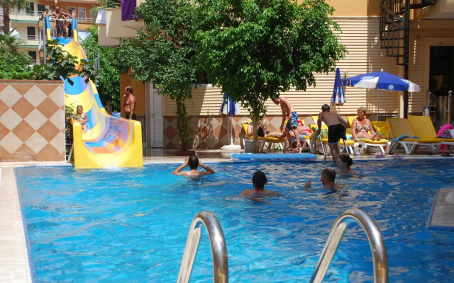 Kleopatra İkiz Otel
