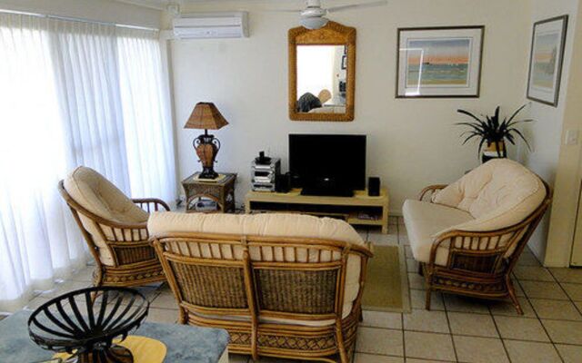 Bayviews & Harbourview Holiday Apartments