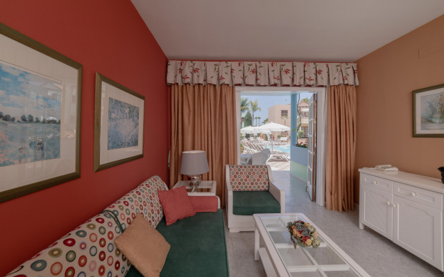 Club Vista Serena