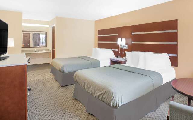 Days Inn by Wyndham Fayetteville