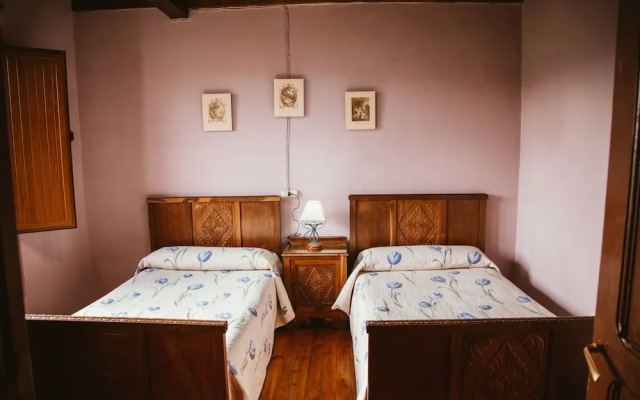 Casa Carquera, in the Heart of Asturias