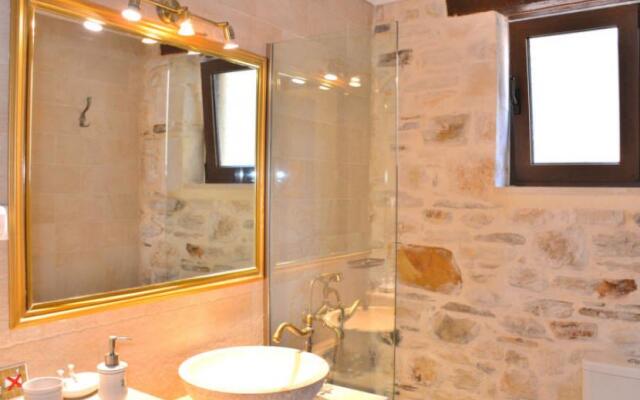 Flat 104M² 2 Bedrooms 2 Bathrooms - Panormos