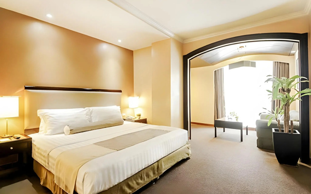 Makati Palace Hotel