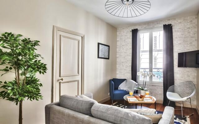 B 831 - Family Apartment - Montparnasse